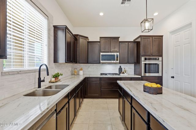 16821 W WATKINS Street, Goodyear, AZ 85338