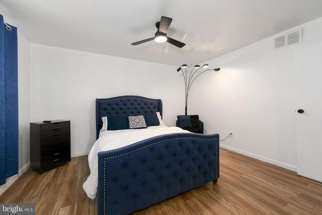 606 EASTWOOD DR, Glendora, NJ 08029