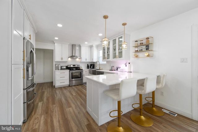 606 EASTWOOD DR, Glendora, NJ 08029