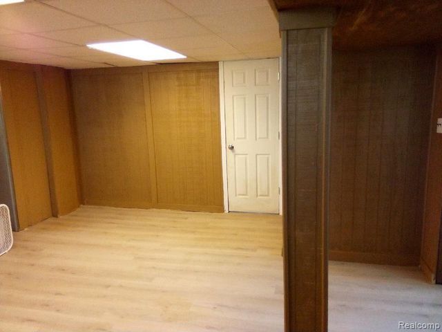 22131 Nevada Avenue, Eastpointe, MI 48021