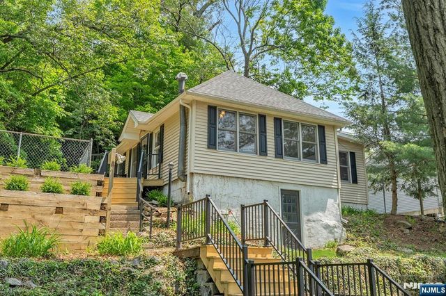 358 Lakeview, Ringwood, NJ 07456