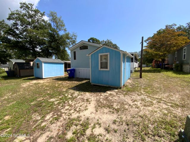 231 NE 67th Street, Oak Island, NC 28465