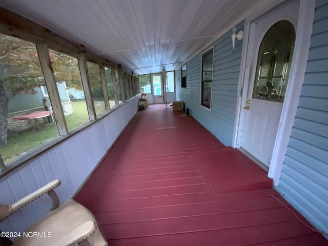 231 NE 67th Street, Oak Island, NC 28465