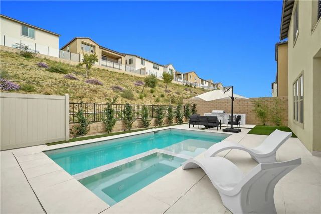 21303 Rockview Terrace, Chatsworth, CA 91311