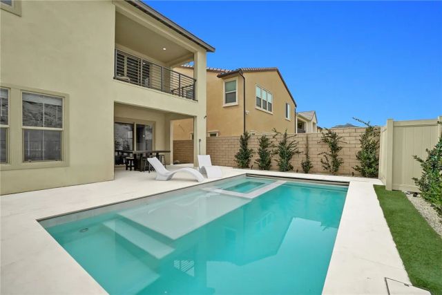 21303 Rockview Terrace, Chatsworth, CA 91311