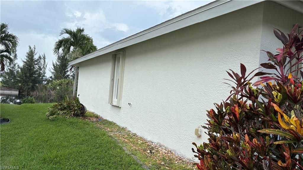 2810 NW 14th TER, CAPE CORAL, FL 33993 — photo 4