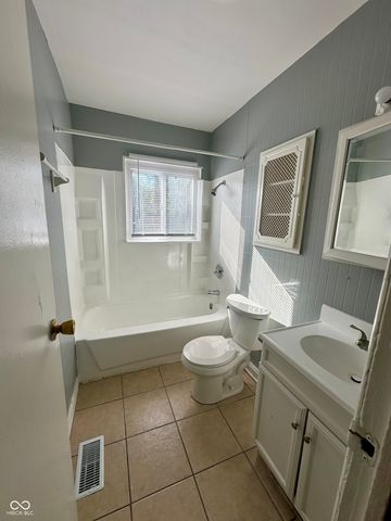 3921 Malibu Drive, Indianapolis, IN 46226