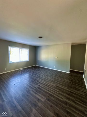 3921 Malibu Drive, Indianapolis, IN 46226