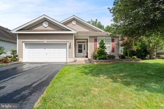 113 LAKELAND DR, Barnegat, NJ 08005