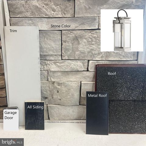 2422 HAWTHORNE DR, Harrisburg, PA 17110