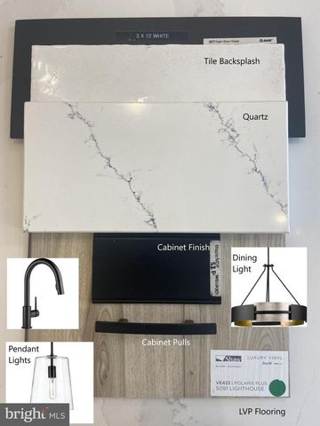 2422 HAWTHORNE DR, Harrisburg, PA 17110