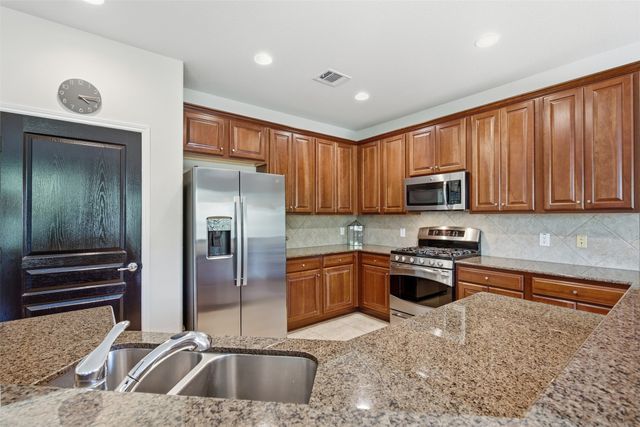 960 Pasatiempo Drive, Frisco, TX 75036