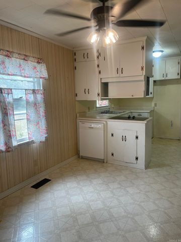 1550 Lubbock, Camden, AR 71701