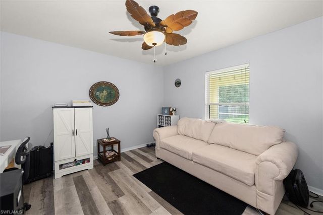 4105 21st ST SW, Lehigh Acres, FL 33976