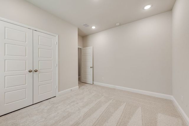 1910 Waterwalk Drive, Rowlett, TX 75088