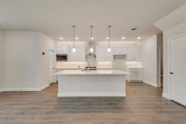 1910 Waterwalk Drive, Rowlett, TX 75088