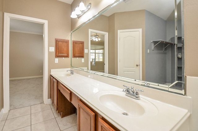 8122 Silver Lure Drive, Humble, TX 77346