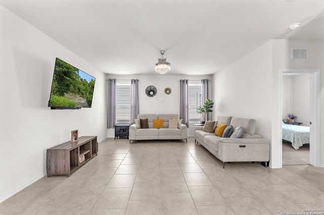 7346 Tradinghouse, San Antonio, TX 78252