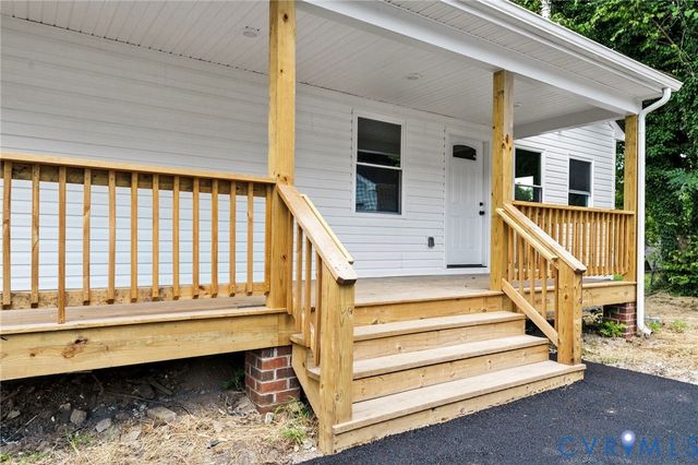 936 Lee Ave, Petersburg, VA 23803