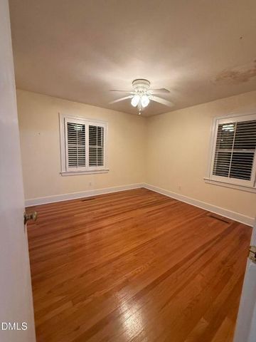 605 E 2nd Street, Kenly, NC 27542