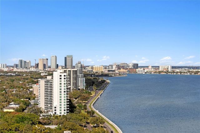 3015 S YSABELLA AVENUE 2403, Tampa, FL 33629