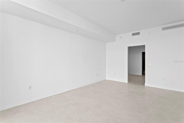 3015 S YSABELLA AVENUE 2403, Tampa, FL 33629