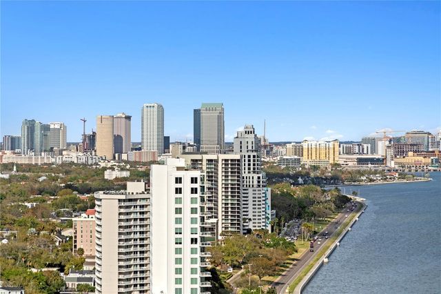 3015 S YSABELLA AVENUE 2403, Tampa, FL 33629