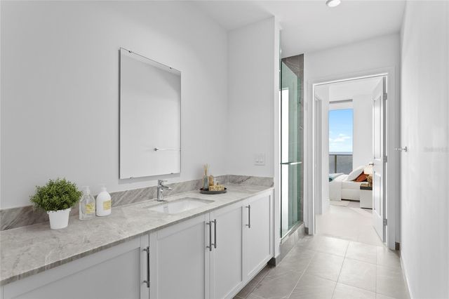 3015 S YSABELLA AVENUE 2403, Tampa, FL 33629