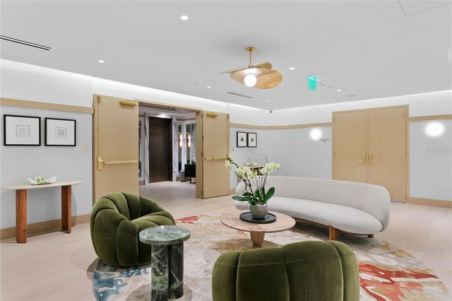 3015 S YSABELLA AVENUE 2403, Tampa, FL 33629