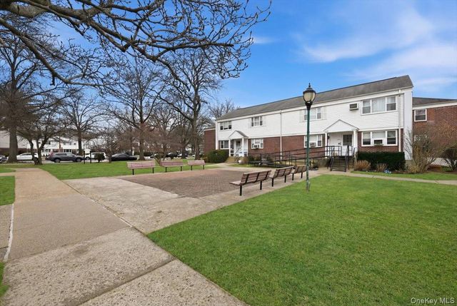 15-64 212th Street 252, Bayside, NY 11360