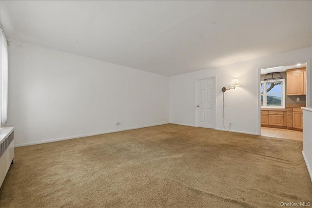 15-64 212th Street 252, Bayside, NY 11360