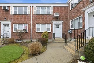 15-64 212th Street 252, Bayside, NY 11360