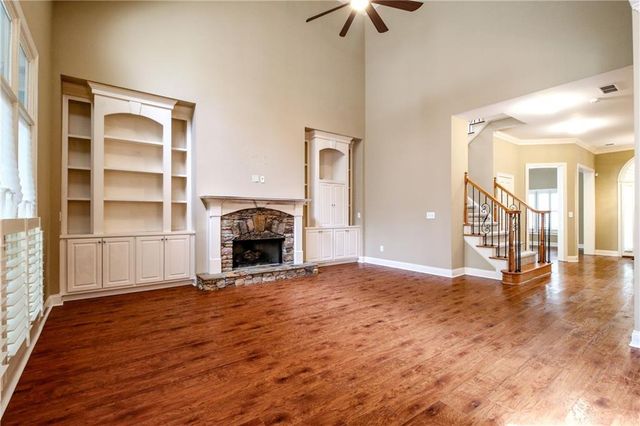 1676 Tanner Circle NW, Acworth, GA 30101