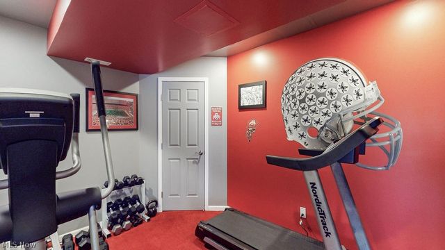 1044 Ledgebrook Drive, Tallmadge, OH 44278