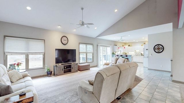 1044 Ledgebrook Drive, Tallmadge, OH 44278