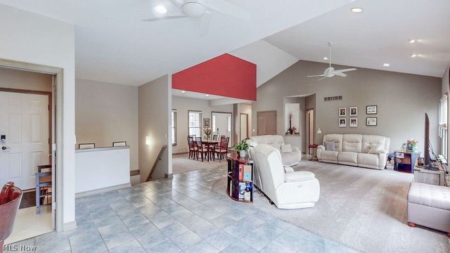 1044 Ledgebrook Drive, Tallmadge, OH 44278