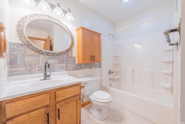 354 W Miami Street, Ellettsville, IN 47429