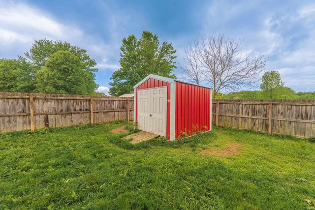 354 W Miami Street, Ellettsville, IN 47429