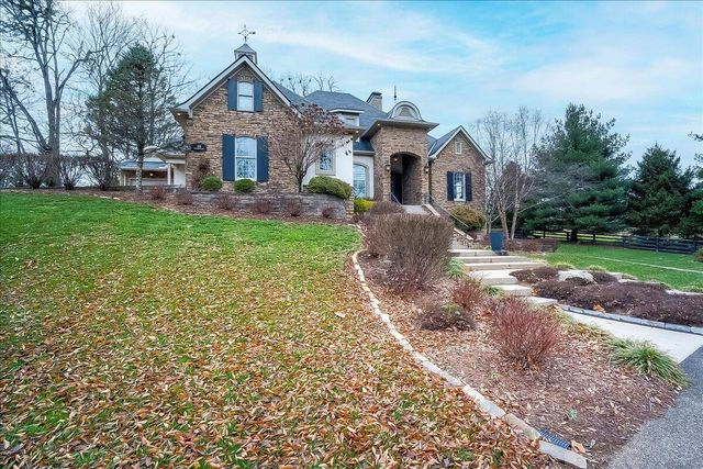 108 Weehawken Lane, Frankfort, KY 40601