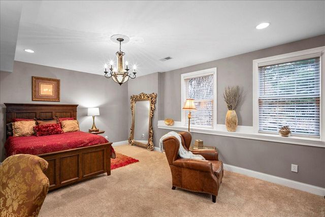 108 Weehawken Lane, Frankfort, KY 40601