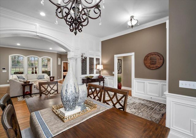 108 Weehawken Lane, Frankfort, KY 40601