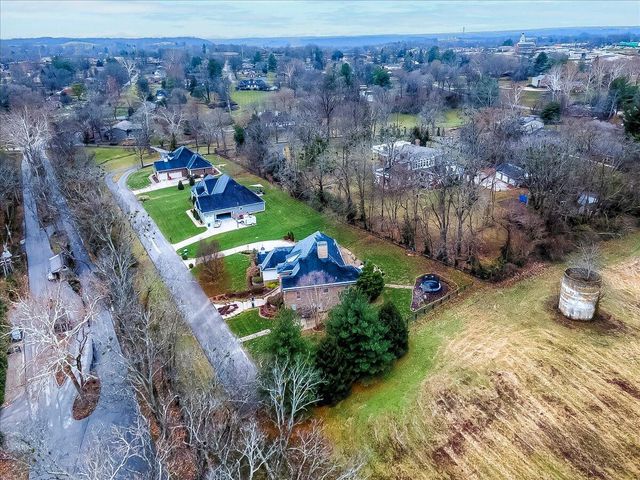 108 Weehawken Lane, Frankfort, KY 40601