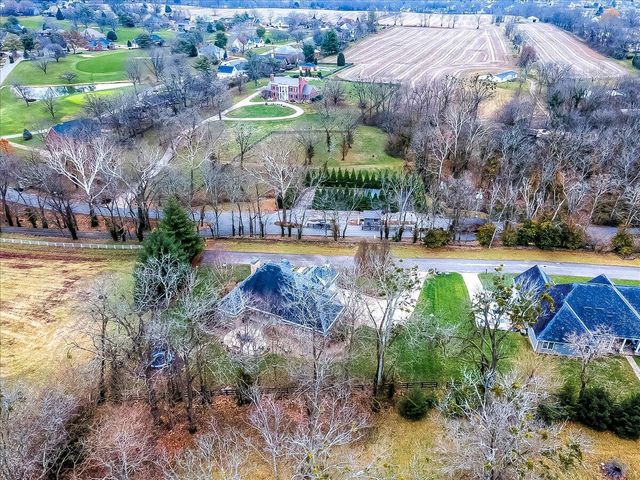 108 Weehawken Lane, Frankfort, KY 40601