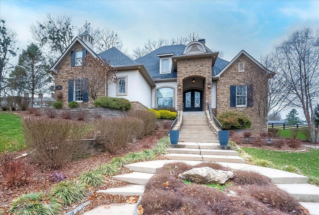 108 Weehawken Lane, Frankfort, KY 40601