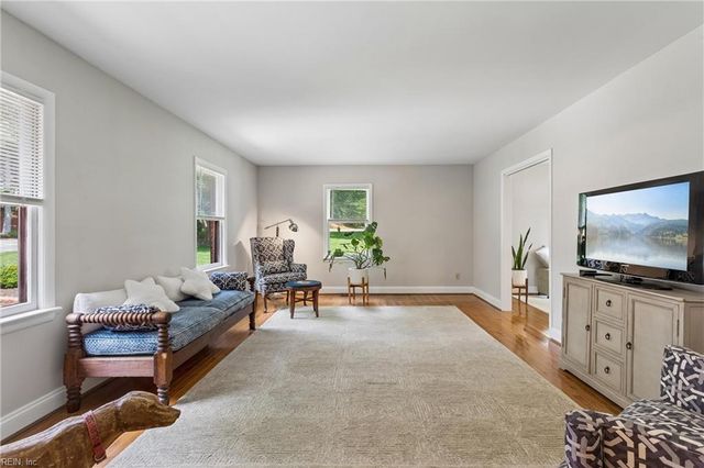 635 Haystack Landing RD, Newport News, VA 23602