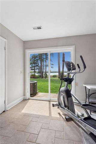 635 Haystack Landing RD, Newport News, VA 23602