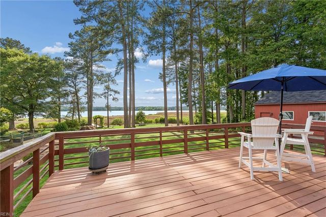 635 Haystack Landing RD, Newport News, VA 23602