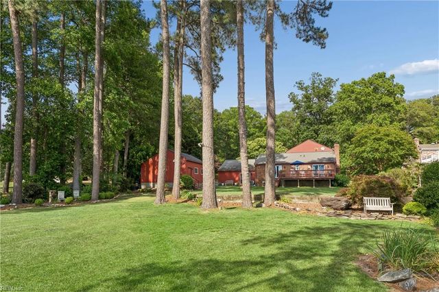 635 Haystack Landing RD, Newport News, VA 23602