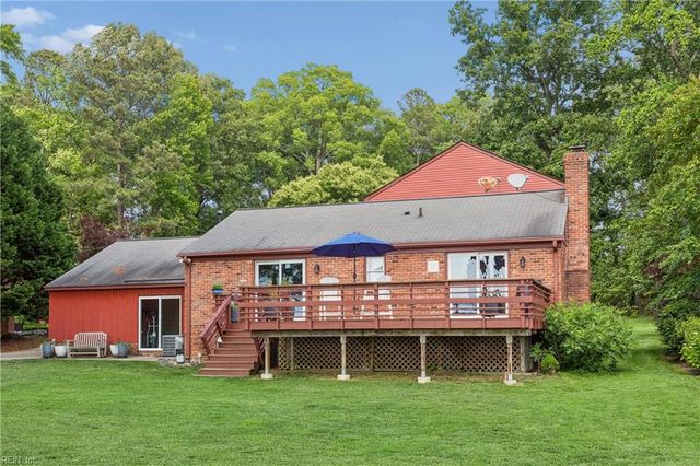 635 Haystack Landing RD, Newport News, VA 23602