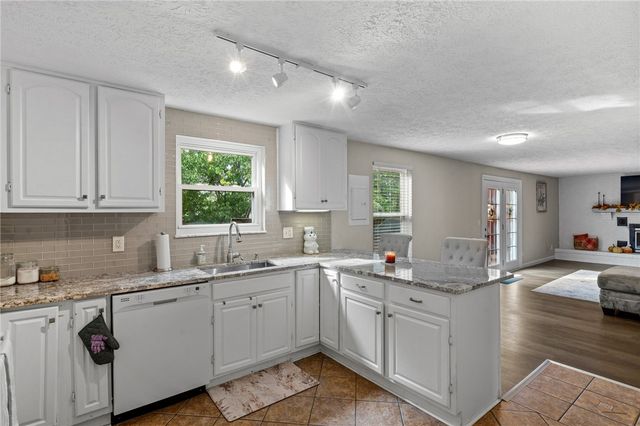 7341 Rustic Woods Drive, Dayton, OH 45424